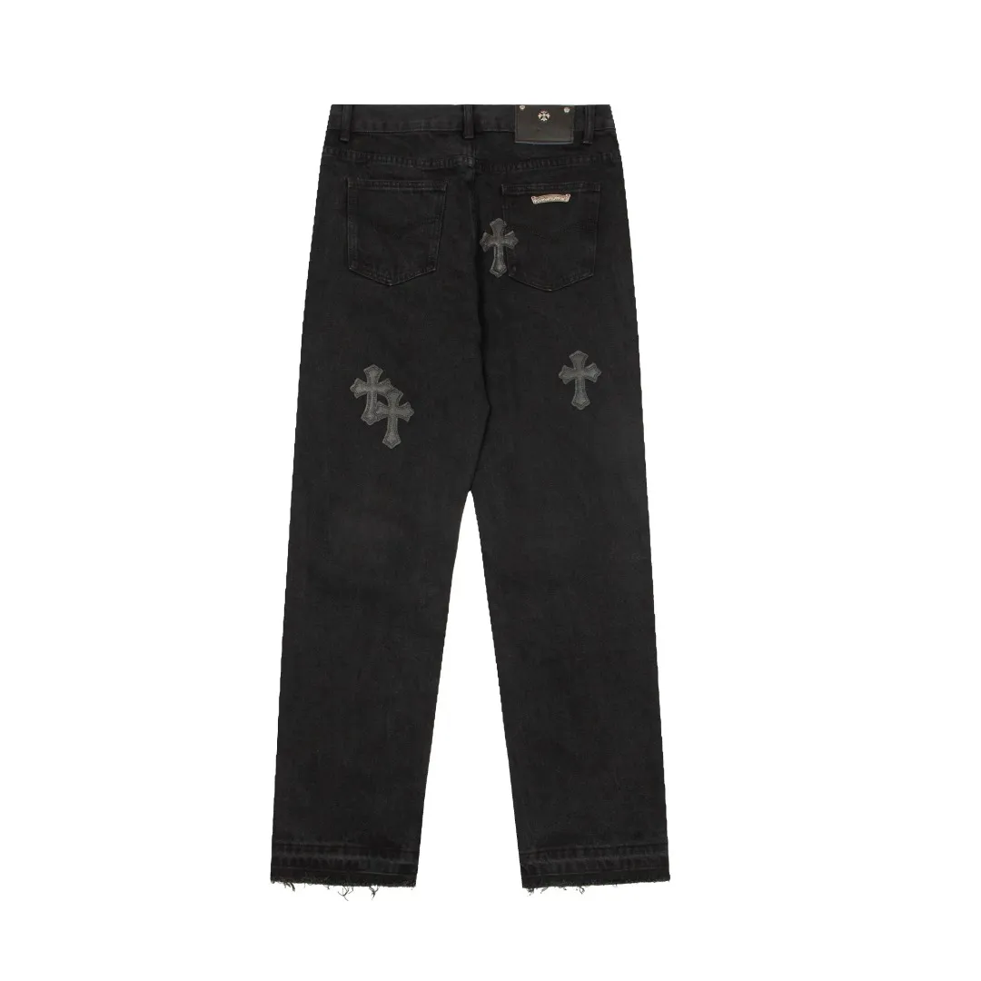 KE915#P230 The only correct leather label version on the market Chrome Hearts CH Cross embroidered distressed jeans Top ceiling quality 100% correct version The correct version is here!  Believe me this must be the best quality you will ever come across! ! Excellent value for money! !  Styles with different washes and textures are very friendly to people with thin legs and thick legs. The straight version is very flattering to the shape of the legs. The moderate length is timeless and easy to match. It is the basis of various styles and a must-have in the wardrobe! ! Add a little stacking to easily control the clean fit trend that has exploded this year. The fabric is stiff but also makes the upper body soft without losing texture. The sides and cuffs of some styles have a bone-wash effect. The vintage flavor pops up all at once. It’s really hard not to love it! ✅Correctly customize the Croxin metal leather label on the back panel. It is not sold directly with the cross on the finished jeans. 1:1 copying strives for excellence and the details are perfectly grasped. ✅The cross leather label is clear and smooth. Exquisite turning top craftsmanship. ✅Buttons, zippers and hardware are all customized versions of the Croxin LOGO. ✅High-cost washing process. Size: 28 30 32 34 36 (5 sizes)